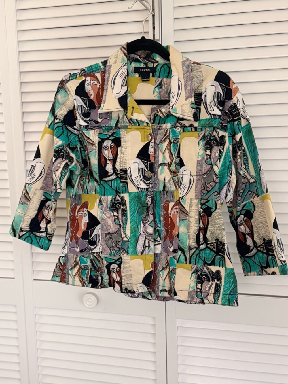 Kaktus Multicolor Abstract Art-Print Jean Jacket in Teal, Cream & Black